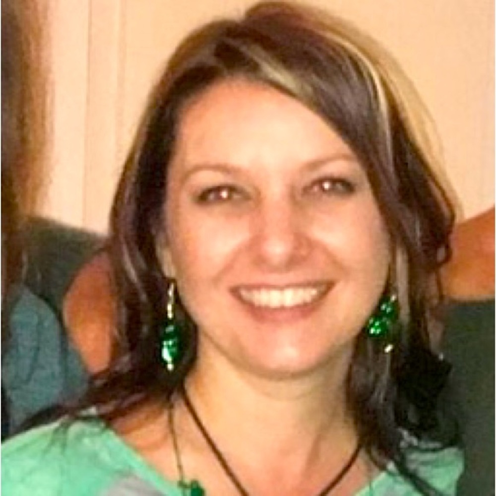 Meet your Posher, Jennifer